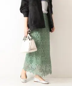 Spick & Span フラワーレース タイトスカート