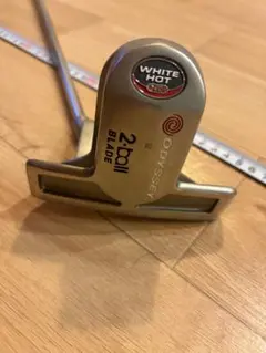 ODYSSEY WHITE HOT 2-ball BLADE パターのサムネイル