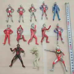 【13体まとめ売り】●ウルトラマン ミニフィギュアのサムネイル
