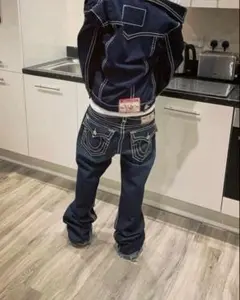 IO着用 希少 true religion big t 太ステッチ swag