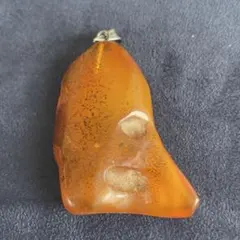 【26】バルチックアンバー　ペンダントトップ　ヴィンテージ　古琥珀