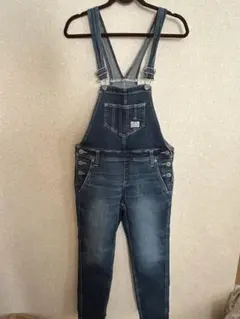 オーバーオールのサムネイル