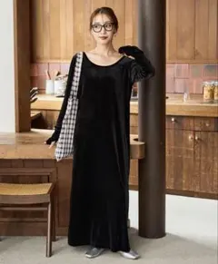 Item thumbnail for item 263ad115-2617-4150-b076-41448b140e5b