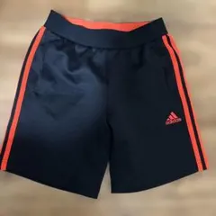 adidas ハーフパンツ 160 黒/赤 ストライプ