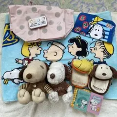♡スヌーピー7点♡ぬいぐるみ&カラビナ付きポーチ&トランプ&タオル&エコバッグ