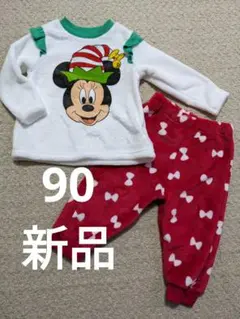 ミニーちゃん　パジャマ