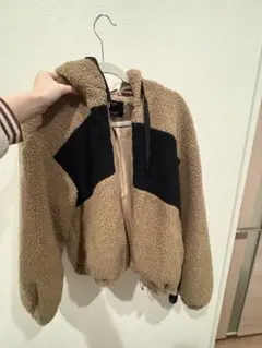 フリースボアジャケット ベージュと黒