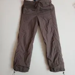 ユニクロ　シャカシャカパンツ　ナイロンパンツ