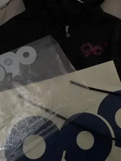 90 Logo Glitter Zip Hoodie
