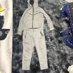『廃盤』Nike テックフリース グレーセットアップ
