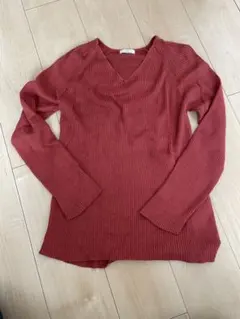 Vネック リブ　長袖ニット