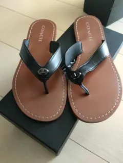ＣＯＡＣＨ　コーチ　ターンロック　サンダル　ブラック　７　新品