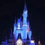 ズパゲッティ ホワイトペイズリー バンブーハンドルミントWフリンジ 