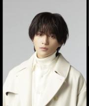 O-MENZ サンタ アクリルキーホルダー おかめ オーロラ 激レア - メルカリ
