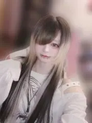 めろ