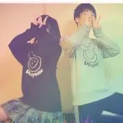 みろ