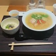 こう