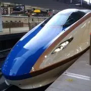 AkRO
