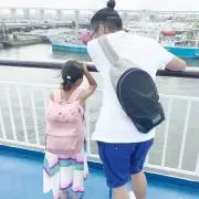 さとしん