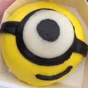 みにおん