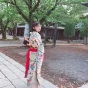 な