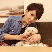 園田まなと