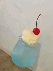 ろあ