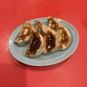 Yの画像