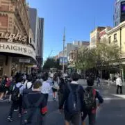 よっしー
