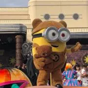 mon