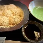 日野梓