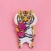 min /プロフよんでね( ¨̮ )の画像