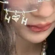 yの画像