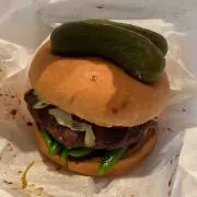 コンビニの上