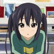 azunyan 全商品再出品しますの画像