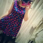 にこ