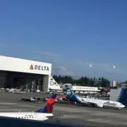 ANK エアーニッポン B737-200 ダイキャストモデル 1/200 - メルカリ