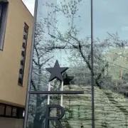 メイの画像