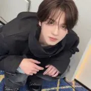 리리の画像