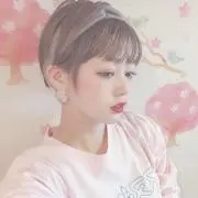 R ❤︎の画像