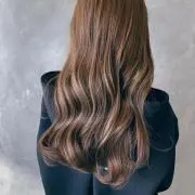 りつ