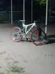 たっつー