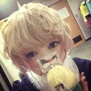 もぐもぐお