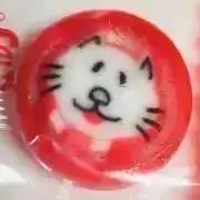 ハチワレの画像