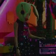 キキ