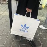 Lee
