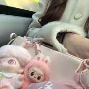 ゆかの画像