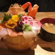 m.の画像