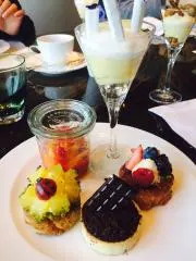 ピョコ