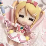 メ